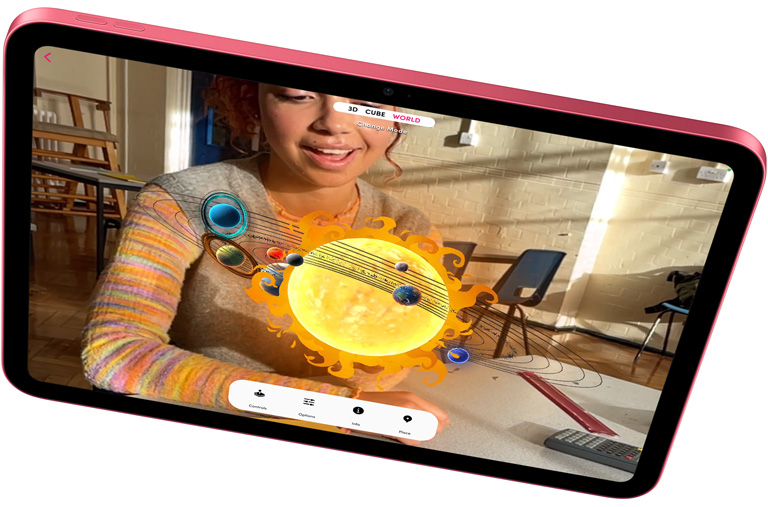 „Merge Explorer“ papildytos realybės patirtis „iPad“